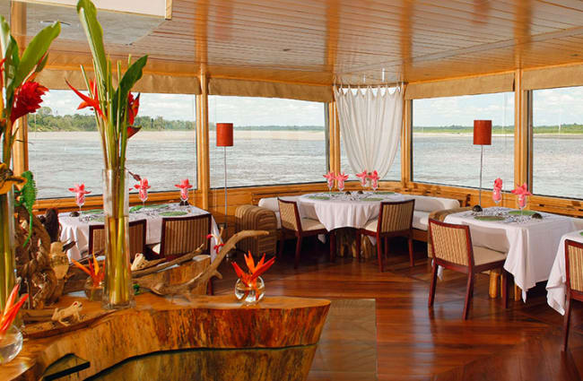 Dinning room with the panoramic windows