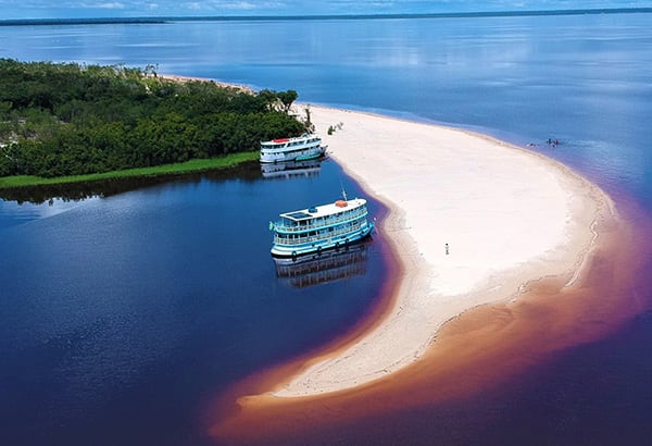 Acqua 7-Day Cruise Itinerary Day Four -  Jaú National Park.