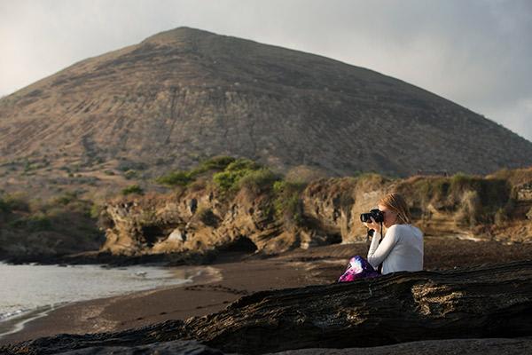 Seaman Journey’s 15-Day F2 Itinerary Day Eleven - Santiago Island Photography.